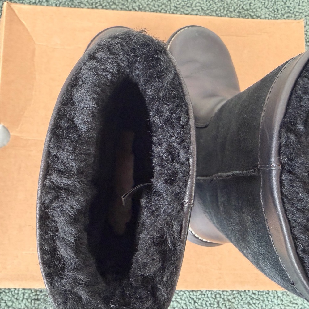 UGG Black Brooks Winter & Rain Boots - Picture 10 of 11